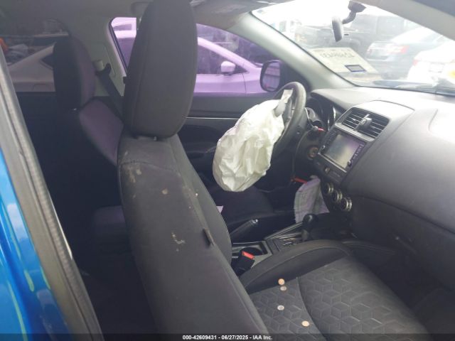 2020 MITSUBISHI OUTLANDER SPORT JA4AP3AU3LU027199 Photo 4