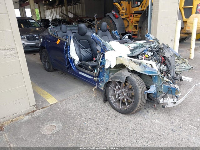 2019 TESLA MODEL 3 5YJ3E1EB9KF210843 Photo 0