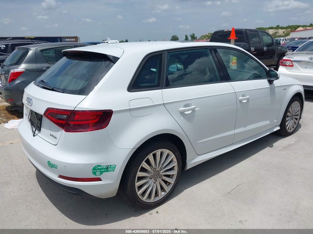 2016 AUDI A3 E-TRON WAUUPBFFXGA148825 Photo 3