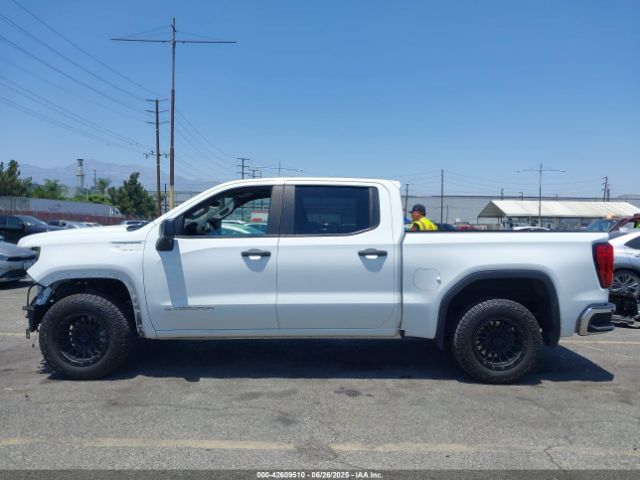 3GTPHAEK9NG565020 GMC l3b