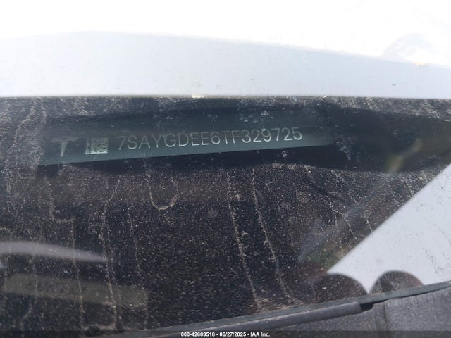7SAYGDEE6TF329725 Tesla Model Y