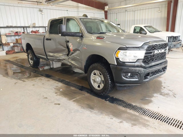 3C6UR5HL5LG204013 RAM 2500