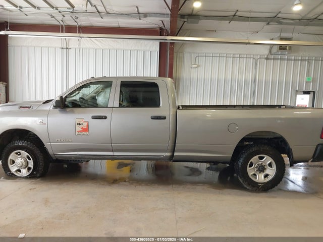 3C6UR5HL5LG204013 RAM 2500