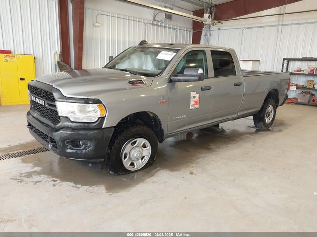 3C6UR5HL5LG204013 RAM 2500