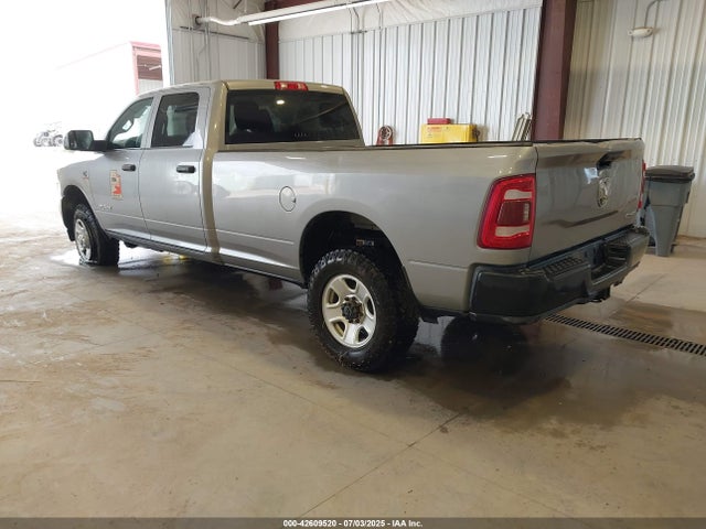 3C6UR5HL5LG204013 RAM 2500