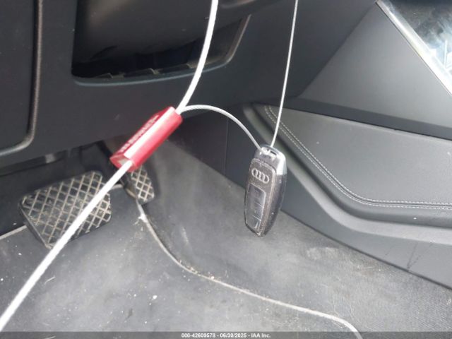 2019 AUDI A6 WAUL2AF2XKN050526 Photo 10