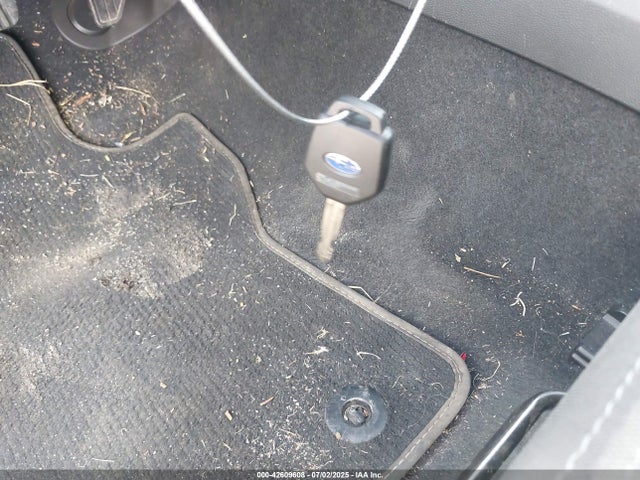 JF2GUABC1R8327765 Subaru na