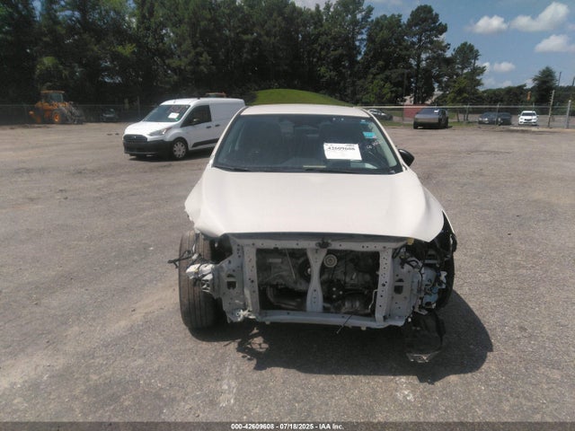JF2GUABC1R8327765 Subaru na