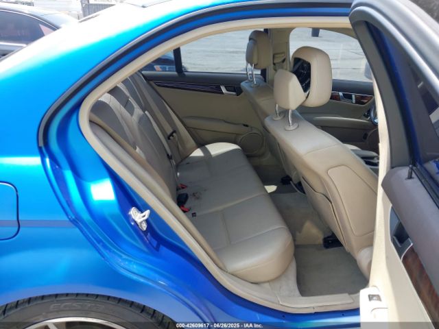 2013 MERCEDES-BENZ C 250 WDDGF4HB9DA825213 Photo 7