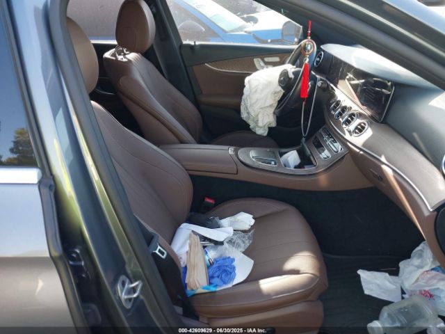 2021 MERCEDES-BENZ E 350 W1KZF8DB8MA922120 Photo 4
