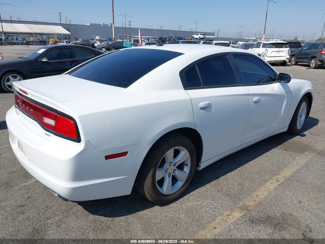2C3CDXHG9EH370740 Dodge 2014