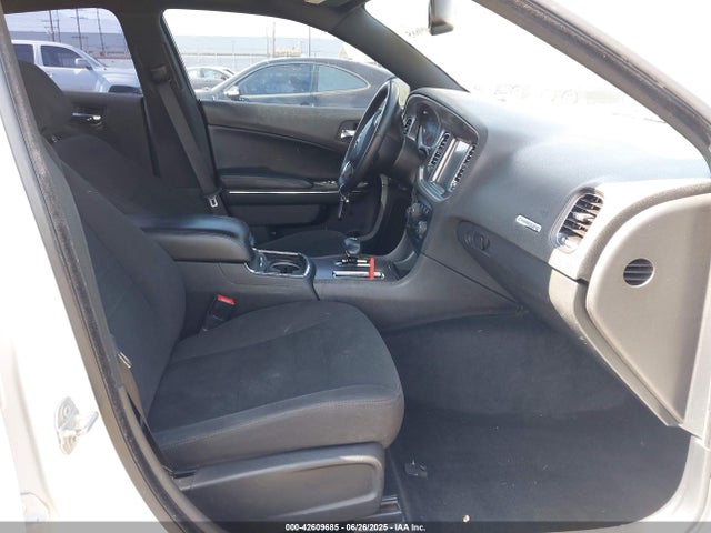 2C3CDXHG9EH370740 Dodge 2014