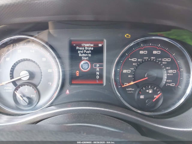 2C3CDXHG9EH370740 Dodge 2014