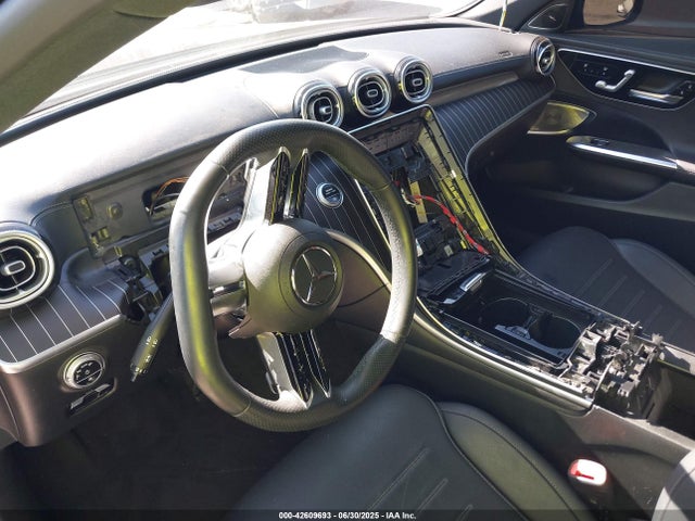 W1KAF4GBXPR135290 Mercedes-Benz m254