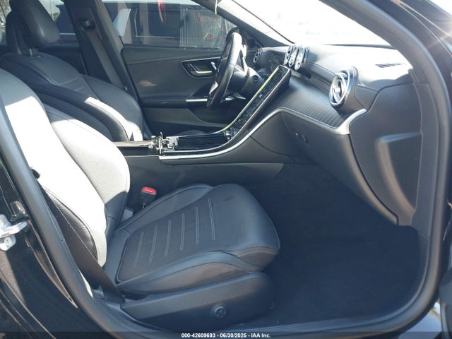 W1KAF4GBXPR135290 Mercedes-Benz m254