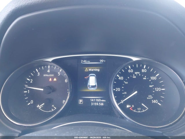 JN8AT2MT8GW025042 Nissan 2016