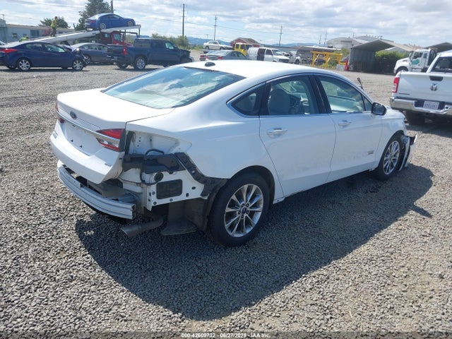 Ford 2.0l 4v atk hev 2017 3FA6P0PU6HR409930 Image 4