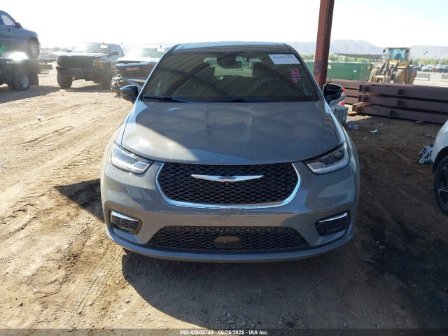 Chrysler 2025 2025 2C4RC1BG2SR543678 Image 12