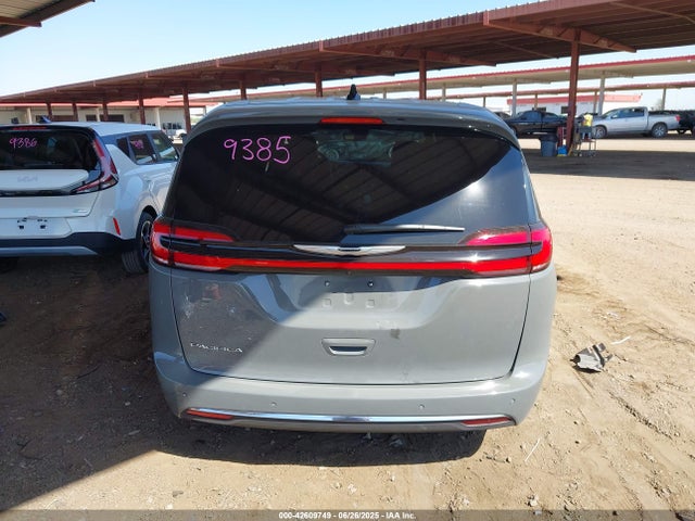 Chrysler 2025 2025 2C4RC1BG2SR543678 Image 16