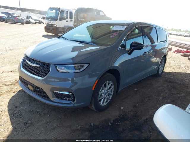 Chrysler 2025 2025 2C4RC1BG2SR543678 Image 2
