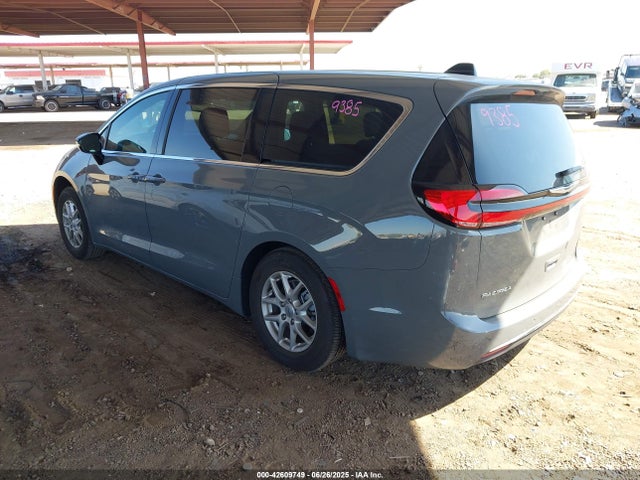 Chrysler 2025 2025 2C4RC1BG2SR543678 Image 3