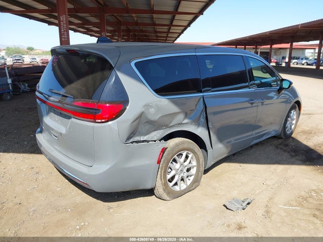 Chrysler 2025 2025 2C4RC1BG2SR543678 Image 6
