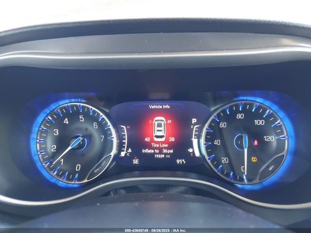 Chrysler 2025 2025 2C4RC1BG2SR543678 Image 7
