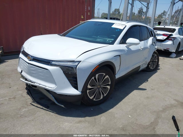 Chevrolet x0c+ec5 2024 3GNKDBRJ1RS221768 Image 2