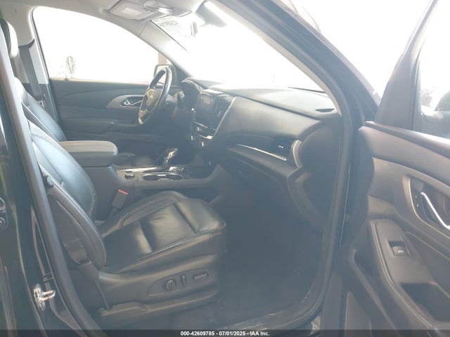 1GNEVHKWXMJ225993 Chevrolet lfy