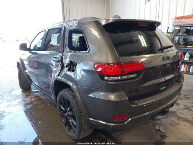 2020 JEEP GRAND CHEROKEE 1C4RJFAG9LC325526 Photo 2