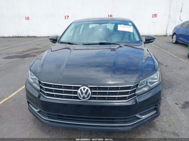 1VWAS7A31GC029884 Volkswagen 2016