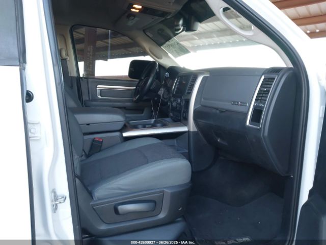 2016 RAM 2500 3C6UR5DLXGG227959 Photo 4