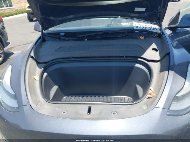 7SAYGDEE7PA106824 Tesla 2023