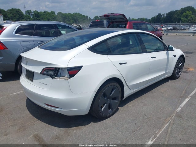 2021 TESLA MODEL 3 5YJ3E1EB5MF988267 Photo 3