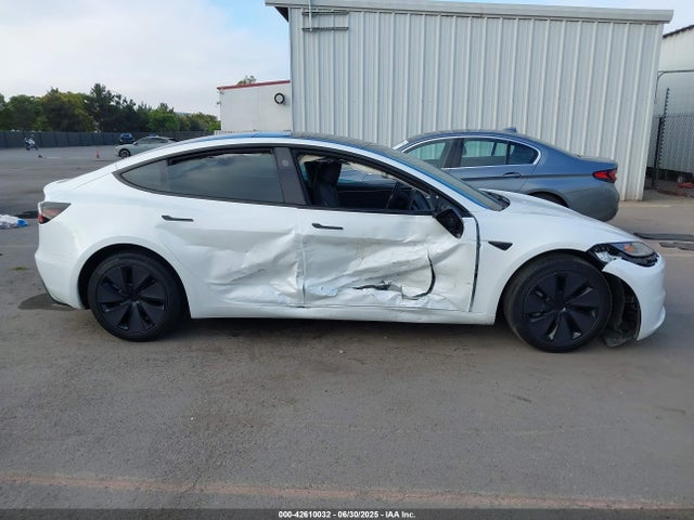 Tesla 2025 2025 5YJ3E1EA2SF920965 Image 6