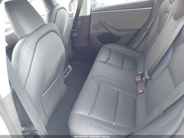 Tesla 2025 2025 5YJ3E1EA2SF920965 Image 8