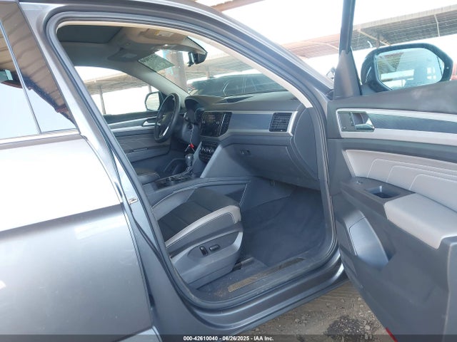 1V2FR2CA0NC562386 Volkswagen fsi