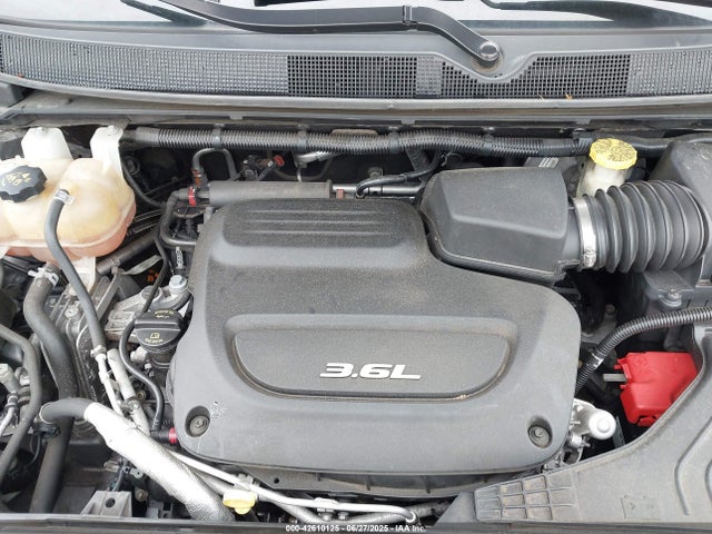 42610125 :رقم المزاد ، 2C4RC1AG1JR258020 vin ، 2018 Chrysler Pacifica L مزاد بيع