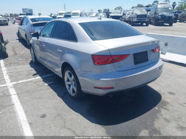2016 AUDI A3 WAUA7GFF5G1024493 Photo 2