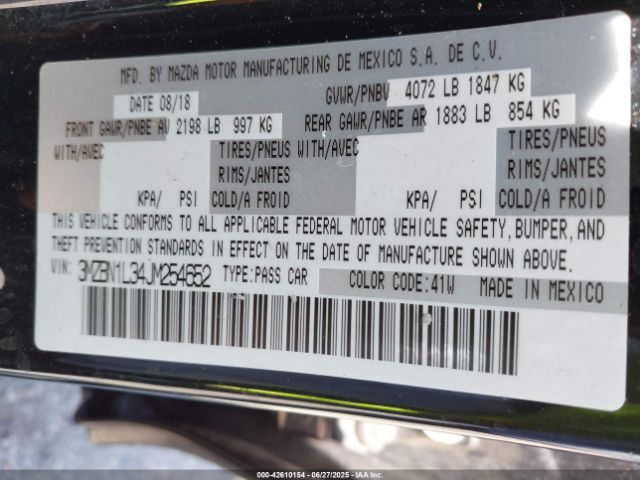 2018 MAZDA MAZDA3 3MZBN1L34JM254652 Photo 8