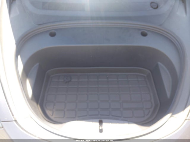 2022 TESLA MODEL 3 5YJ3E1EAXNF143228 Photo 9