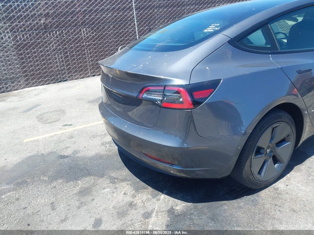 2022 TESLA MODEL 3 5YJ3E1EAXNF143228 Photo 3