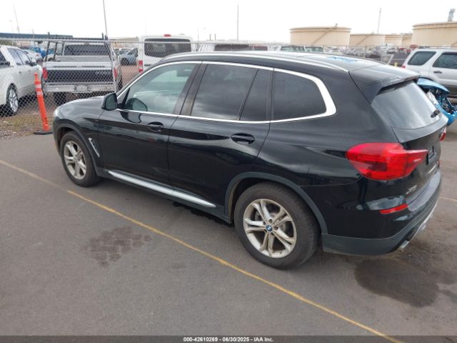 2019 BMW X3 5UXTR7C50KLF28854 Photo 2