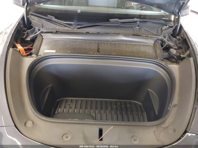 2023 TESLA MODEL Y 7SAYGDEE6PA116650 Photo 9