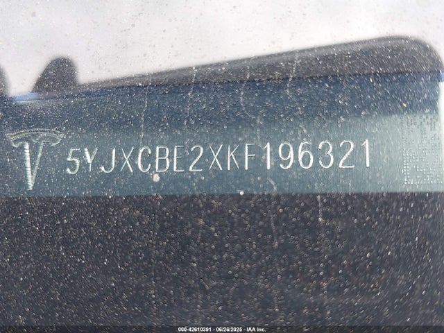 Tesla 2019 2019 5YJXCBE2XKF196321 Image 18