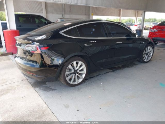 2018 TESLA MODEL 3 5YJ3E1EB8JF120856 Photo 3