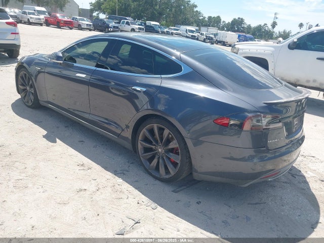 2015 TESLA MODEL S 5YJSA1H28FFP79921 Photo 2