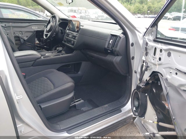 5N1DR3AC2RC204551 Nissan Pathfinder
