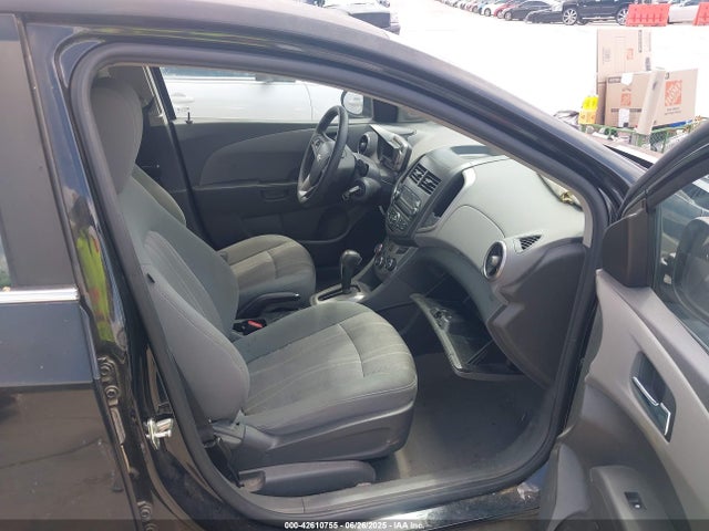 1G1JC6SH2F4123794 Chevrolet luw