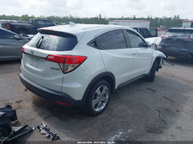 2022 HONDA HR-V 3CZRU5H37NM701012 Photo 3